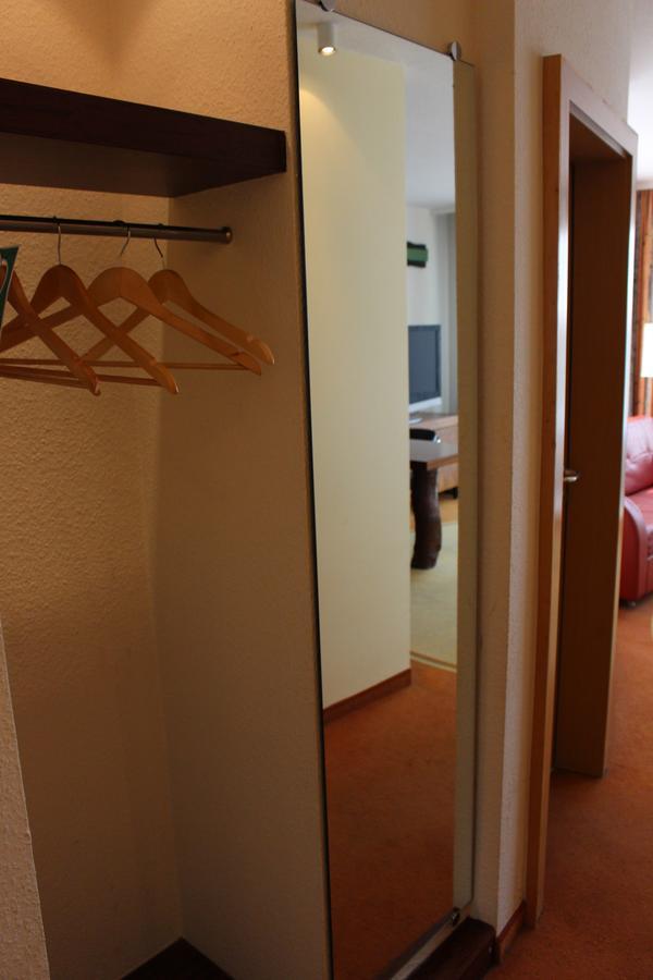 I.M.Apartments 42 M² Fuer 2 Personen Dusseldorf Luaran gambar