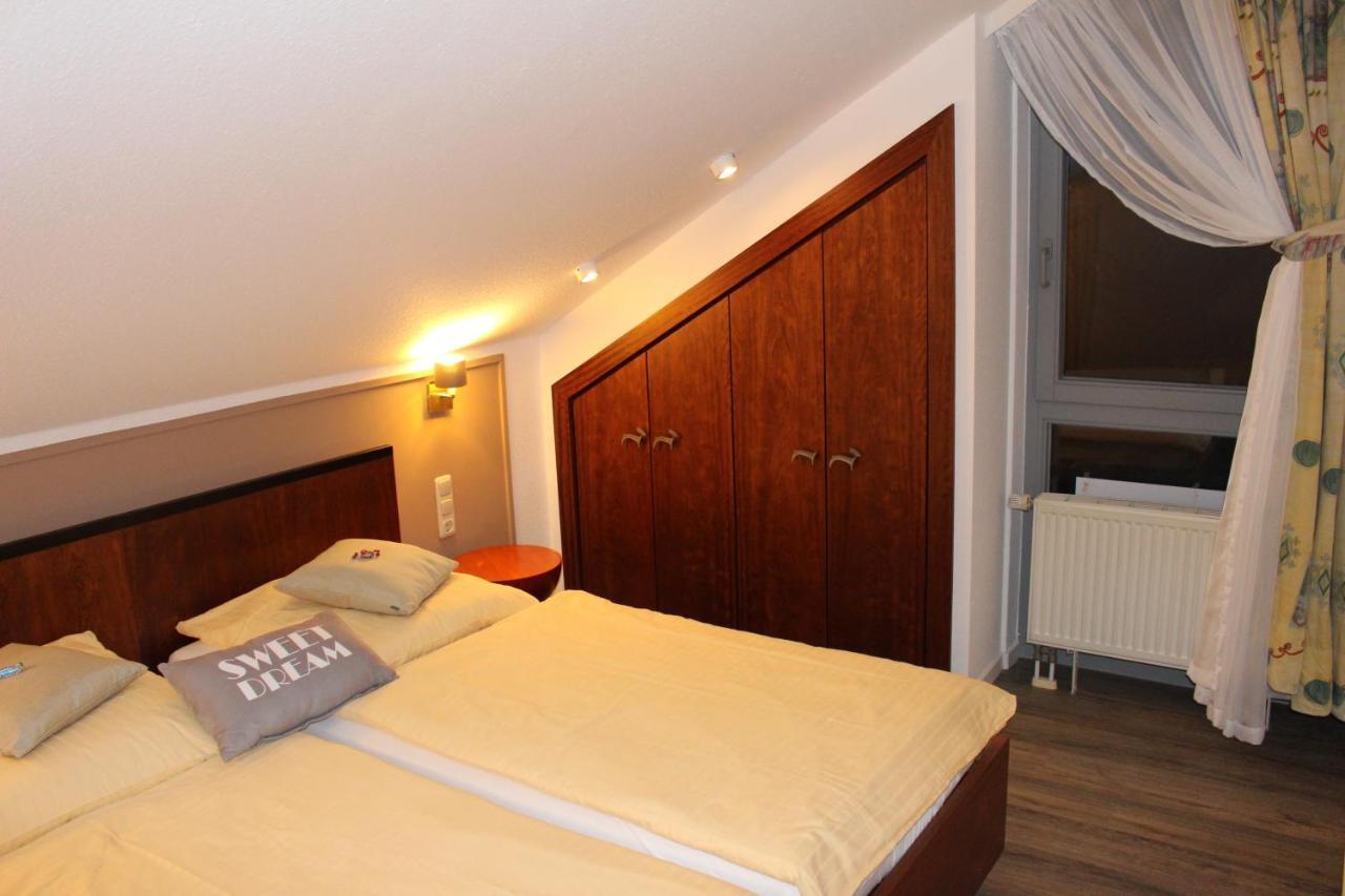 I.M.Apartments 42 M² Fuer 2 Personen Dusseldorf Luaran gambar