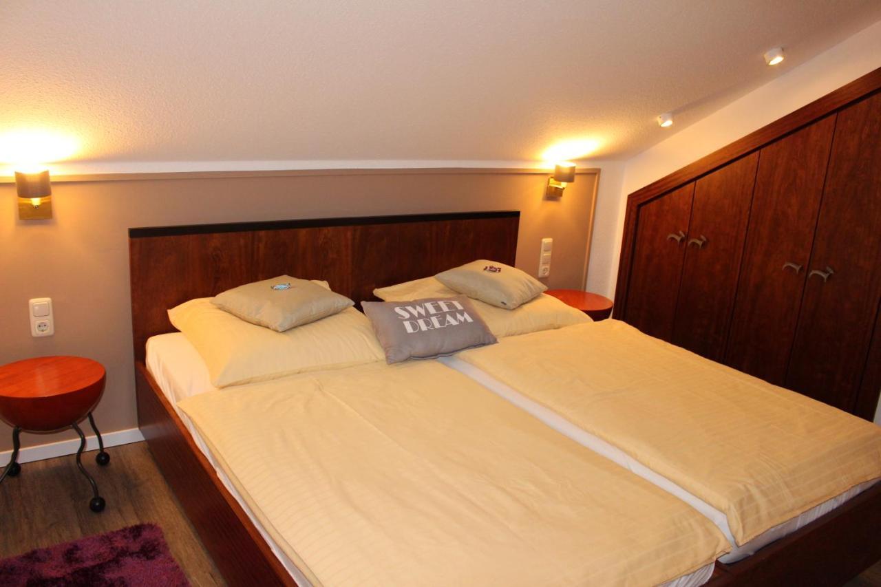 I.M.Apartments 42 M² Fuer 2 Personen Dusseldorf Luaran gambar